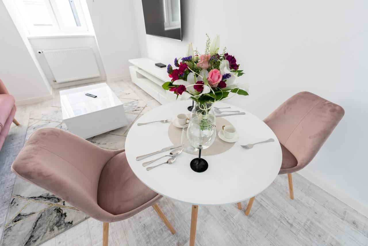Apartamenty Centrum Nowoczesny Design - Dream Apart بييلسكو بياوا المظهر الخارجي الصورة