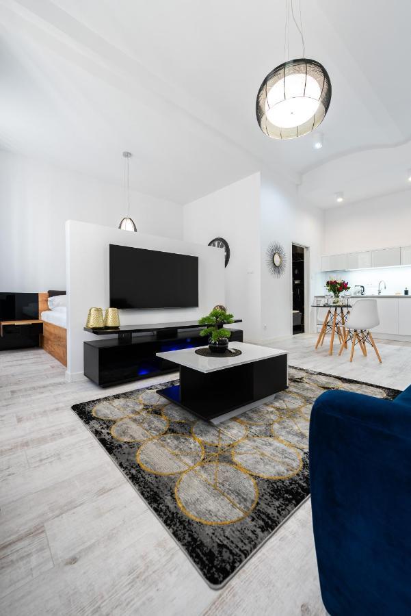 Apartamenty Centrum Nowoczesny Design - Dream Apart بييلسكو بياوا المظهر الخارجي الصورة