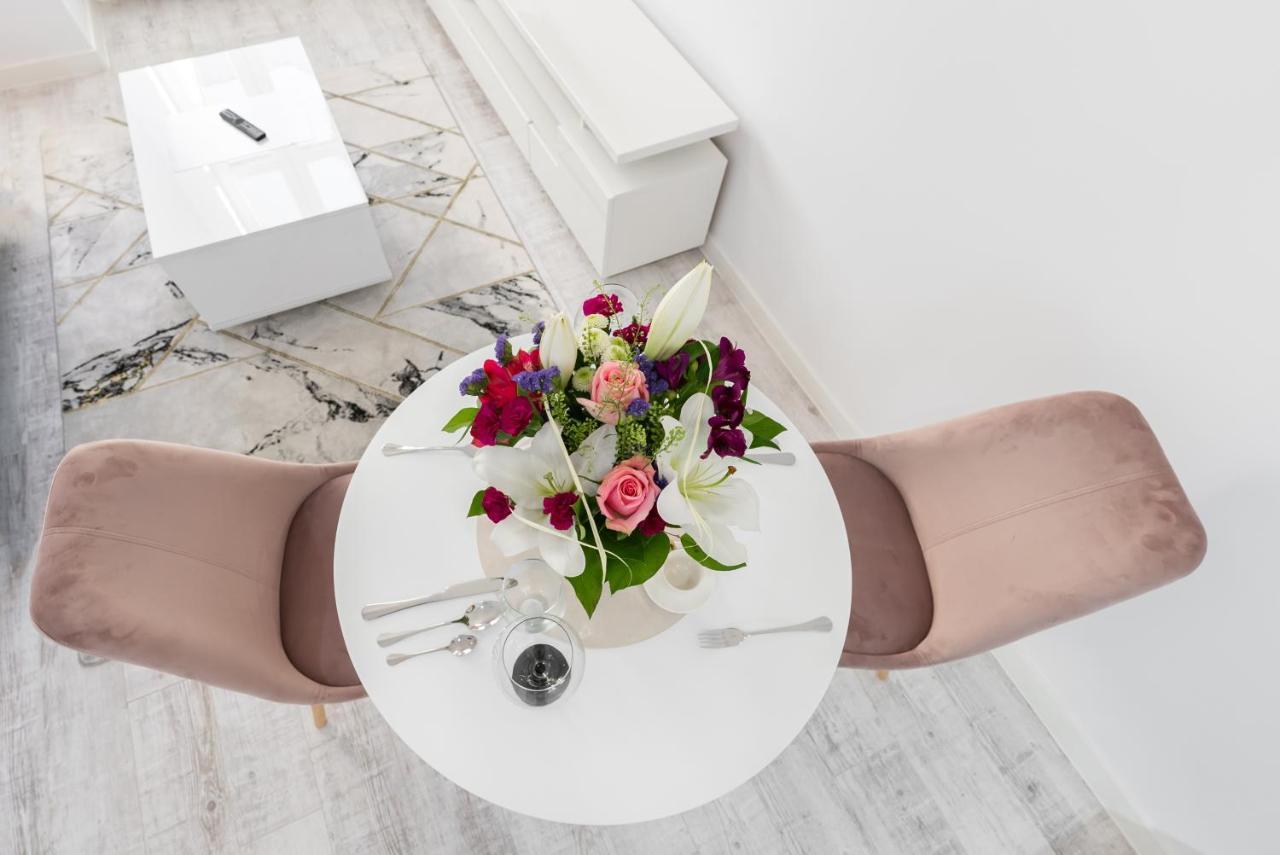 Apartamenty Centrum Nowoczesny Design - Dream Apart بييلسكو بياوا المظهر الخارجي الصورة