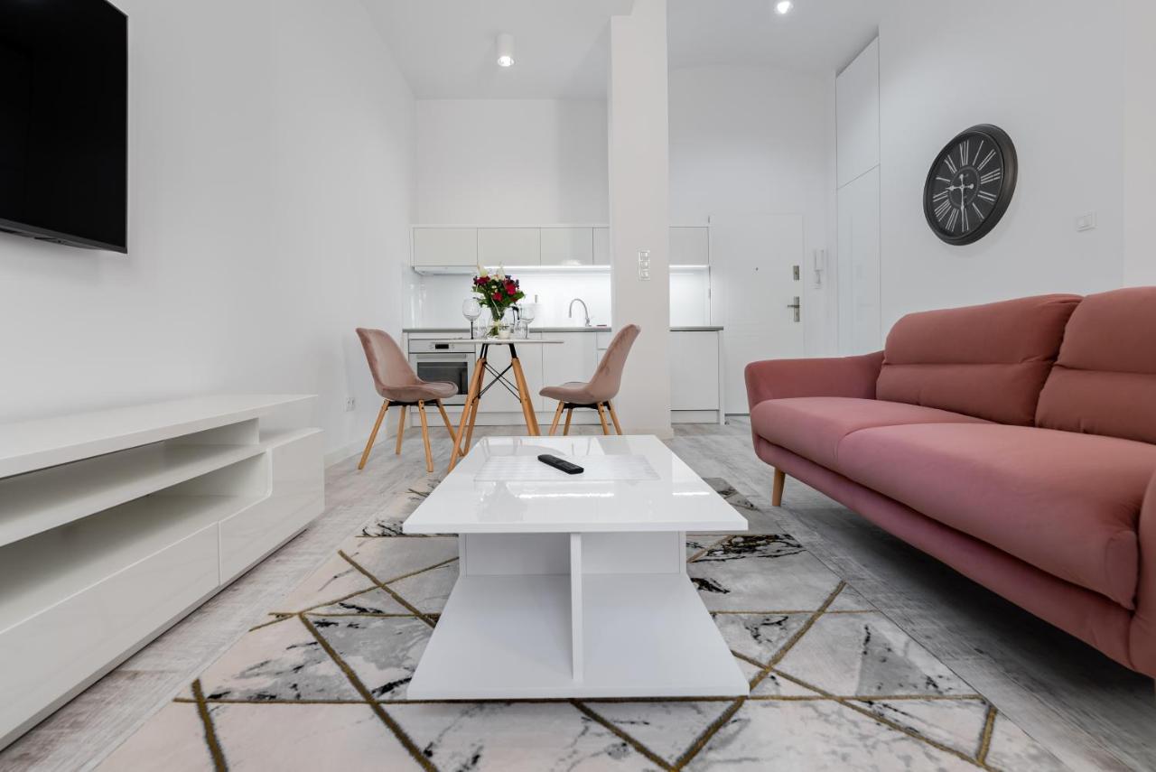 Apartamenty Centrum Nowoczesny Design - Dream Apart بييلسكو بياوا المظهر الخارجي الصورة