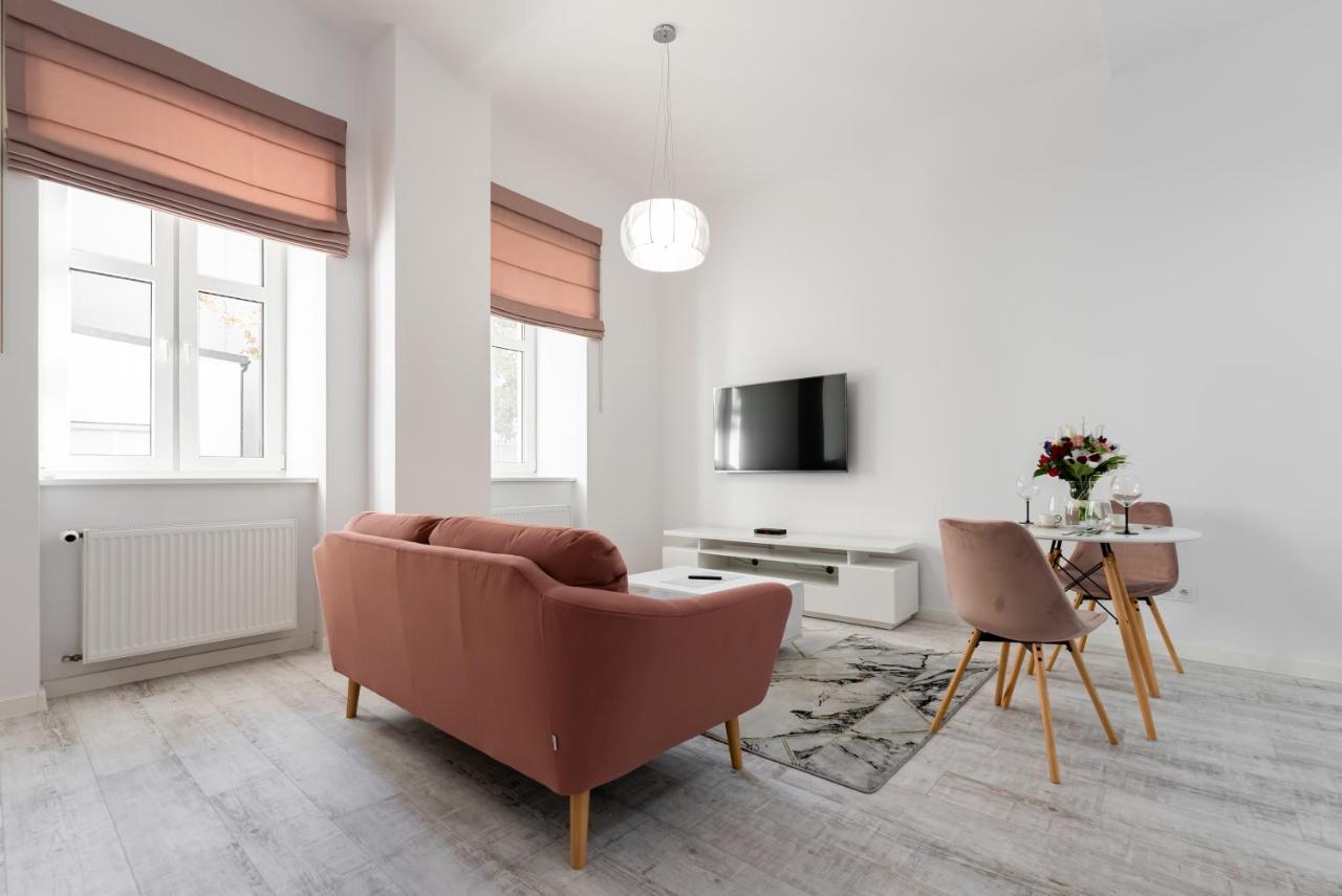 Apartamenty Centrum Nowoczesny Design - Dream Apart بييلسكو بياوا المظهر الخارجي الصورة
